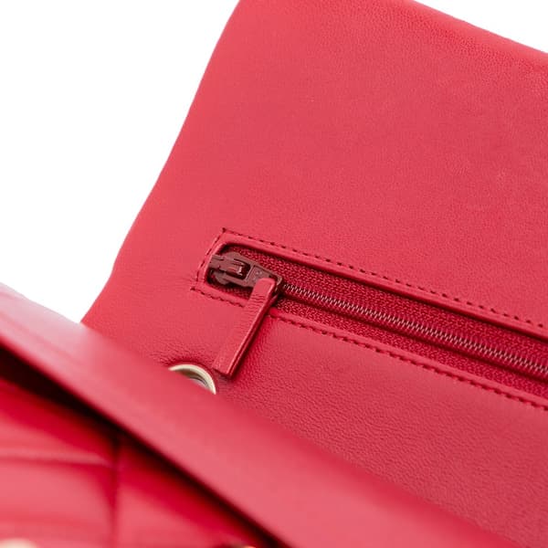 Pre-owned Chanel Medium Classic Lambskin Double Flap Red
