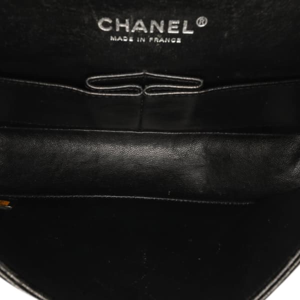 Pre-owned Chanel Medium Classic Caviar Double Flap Black