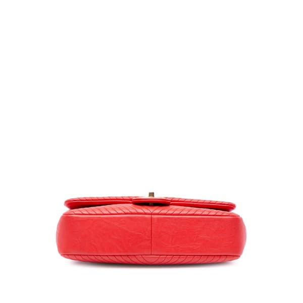 Pre-owned Chanel Medium Chevron Wrinkled Calfskin Medallion Charm Flap Red