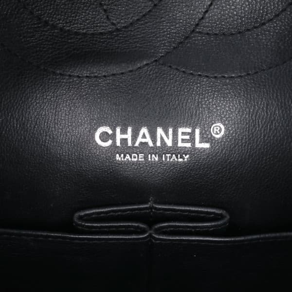 Pre-owned Chanel Jumbo Classic Patent Double Flap Black