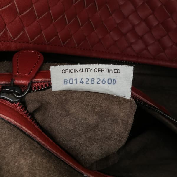 Pre-owned Bottega Veneta Nappa Intrecciato Montaigne Shoulder Bag Red