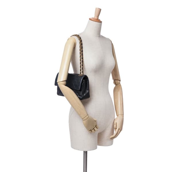 Pre-owned Chanel Small Classic Lambskin Double Flap Black
