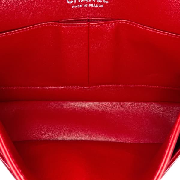 Pre-owned Chanel Medium Classic Patent Double Flap Red