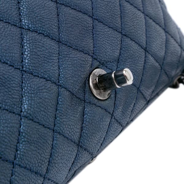 Pre-owned Chanel Jumbo Iridescent Quilted Caviar Easy Flap Blue