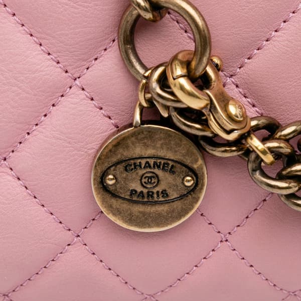 Pre-owned Chanel Quilted Calfskin CC Crown Flap Pink
