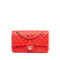 Miniatyrbillede 1 af 10: Pre-owned Chanel Medium Classic Perforated Lambskin Double Flap Red