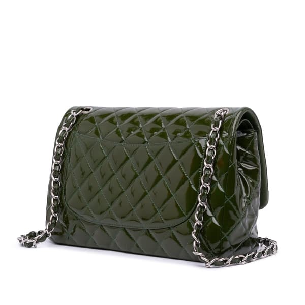 Pre-owned Chanel Jumbo Classic Patent Double Flap Green