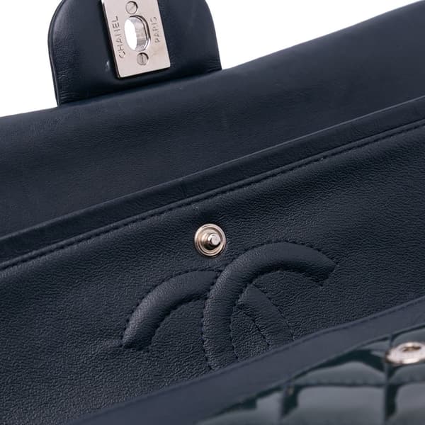 Pre-owned Chanel Medium Classic Patent Double Flap Blue