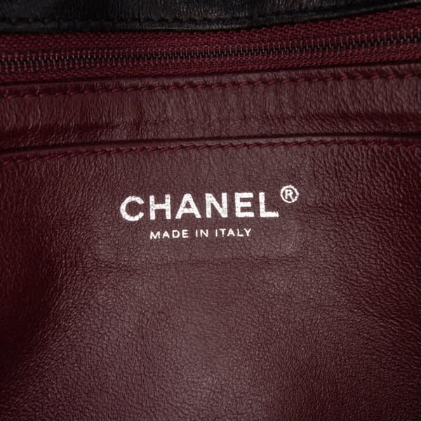 Pre-owned Chanel Jumbo Classic Lambskin Bijoux Chain Single Flap Black
