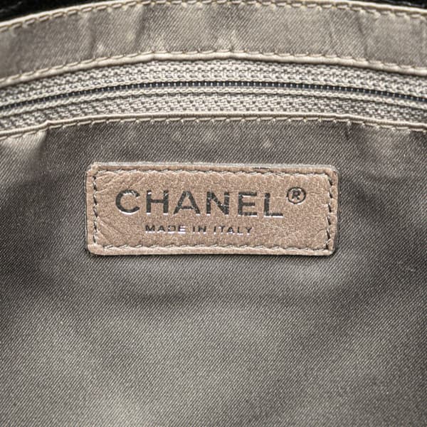Pre-owned Chanel Quilted Lambskin Padded Envelope Double Flap Black