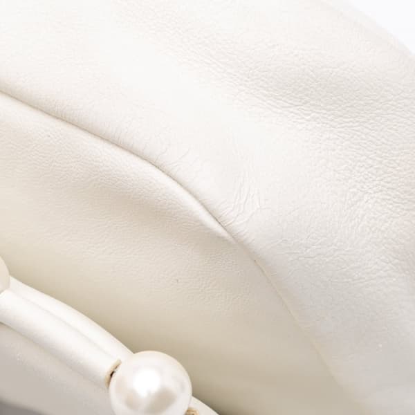 Pre-owned Chanel Lambskin Pearl Obsession Flap White
