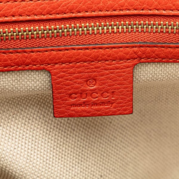 Pre-owned Gucci Medium Leather Soho Shoulder Bag Red