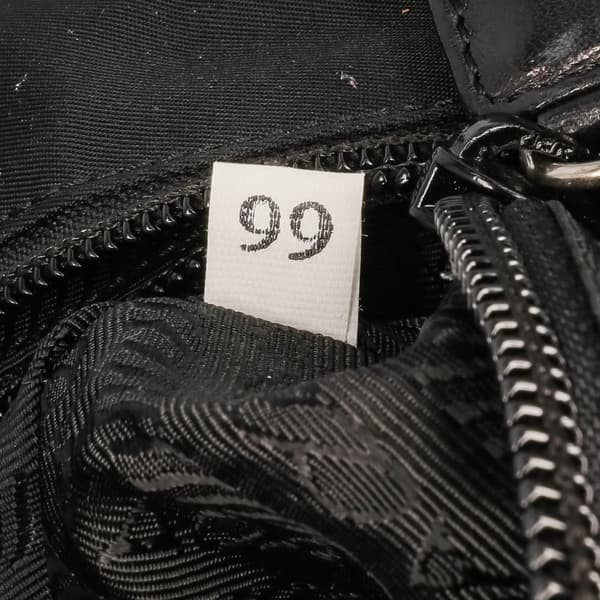 Pre-owned Prada Tessuto Zip Top Shoulder Bag Black