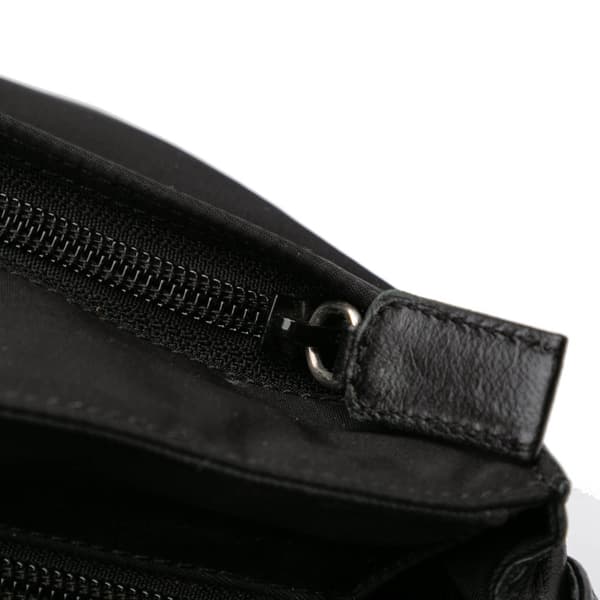 Pre-owned Prada Tessuto Zip Top Shoulder Bag Black