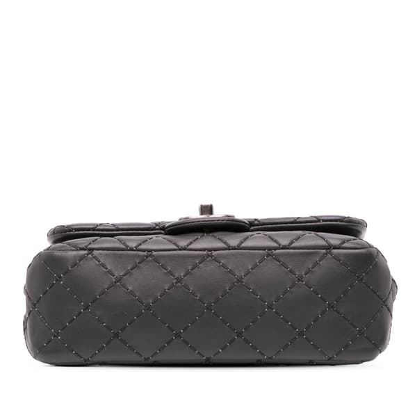 Pre-owned Chanel Quilted Lambskin Stitched Single Flap Gray