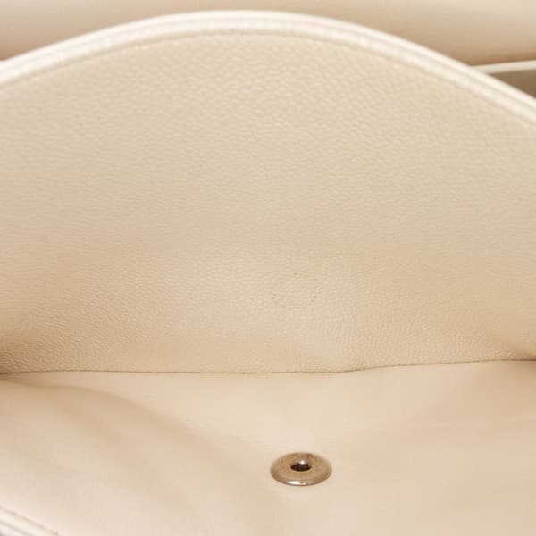 Pre-owned Chanel Jumbo Classic Caviar Double Flap White