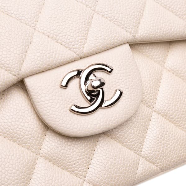 Pre-owned Chanel Jumbo Classic Caviar Double Flap White