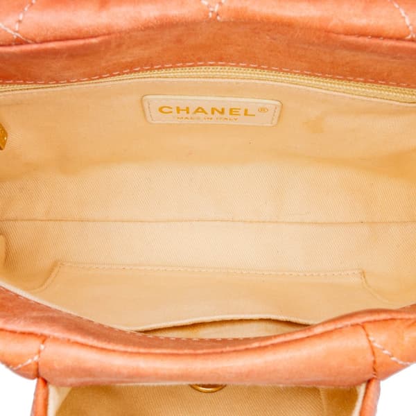 Pre-owned Chanel Quilted Calfskin Chic Quilt Flap Orange