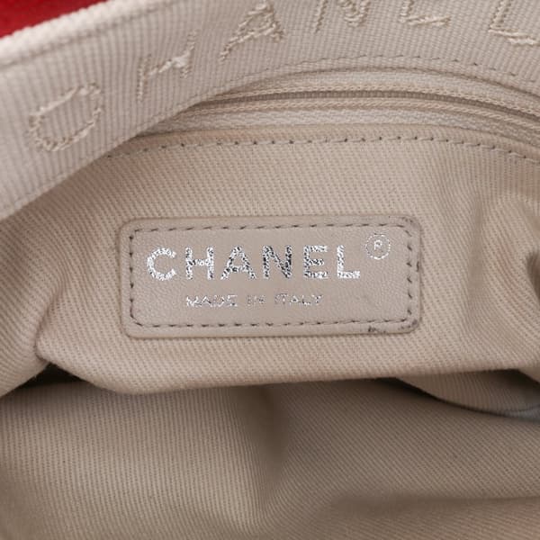 Pre-owned Chanel Quilted Lambskin Rocks Flap Bag Red
