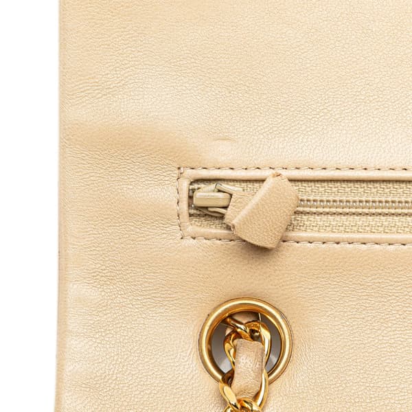 Pre-owned Chanel Medium Classic Lambskin Double Flap Brown