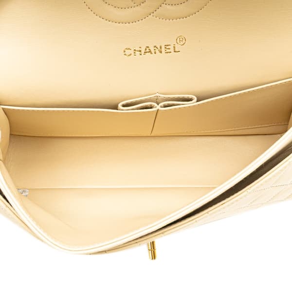 Pre-owned Chanel Medium Classic Lambskin Double Flap Brown