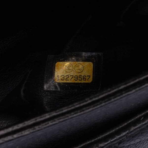Pre-owned Chanel Medium Classic Caviar Double Flap Black