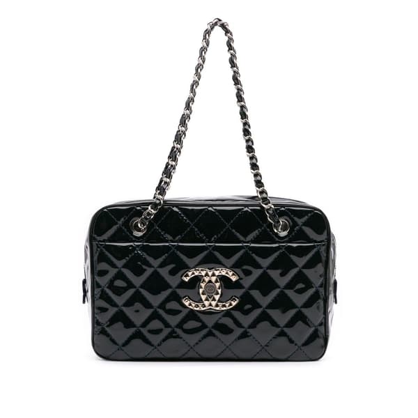 Pre-owned Chanel Large CC Quilted Patent Brilliant Camera Bag Blue