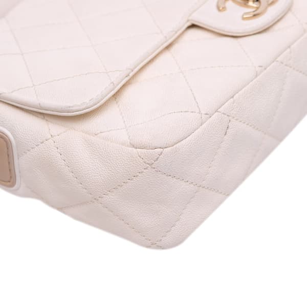 Pre-owned Chanel Medium CC Quilted Caviar Buckle Strap Messenger Bag Brown