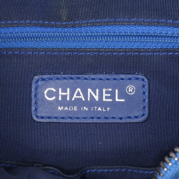 Pre-owned Chanel Quilted Lambskin Bubble Quilt Camera Shoulder Bag Blue