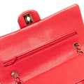 Miniatyrbild 9 av 10: Pre-owned Chanel Medium Classic Caviar Double Flap Red
