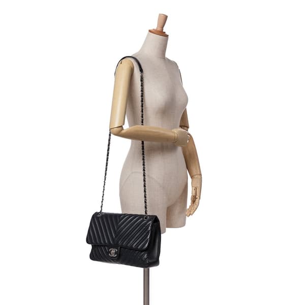 Pre-owned Chanel Jumbo Classic Chevron Lambskin Double Stitch Single Flap Black