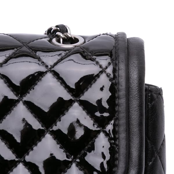 Pre-owned Chanel Medium Quilted Patent and Lambskin Classic Twist Flap Black