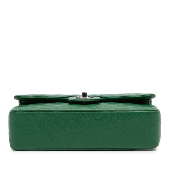 Pre-owned Chanel Medium Classic Caviar Double Flap Green