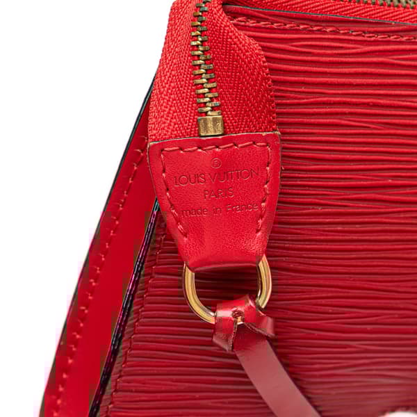 Pre-owned Louis Vuitton Epi Pochette Accessoires Red