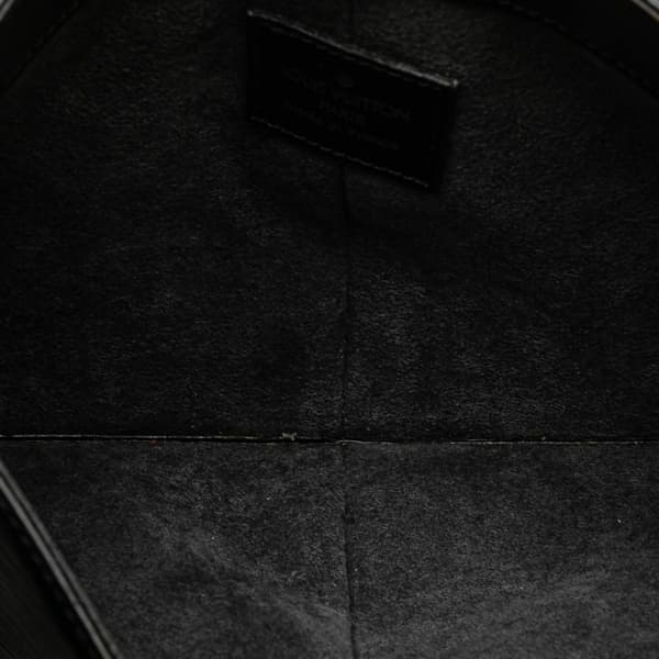 Pre-owned Louis Vuitton Epi Demi Lune Pochette Black