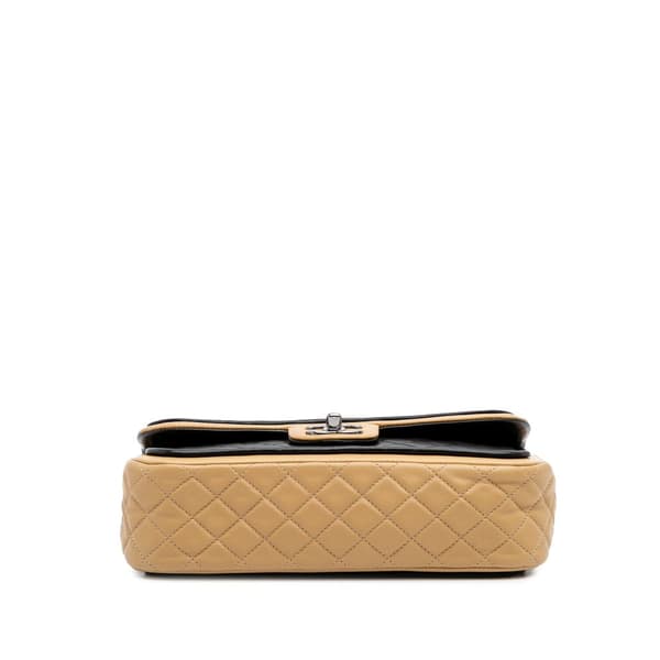 Pre-owned Chanel Medium Classic Bicolor Lambskin Twist Flap Black