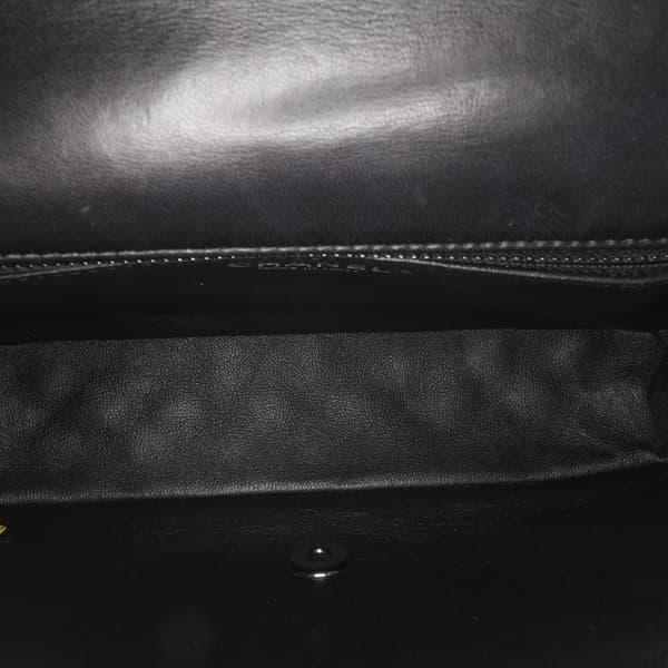 Pre-owned Chanel Medium Classic Bicolor Lambskin Twist Flap Black