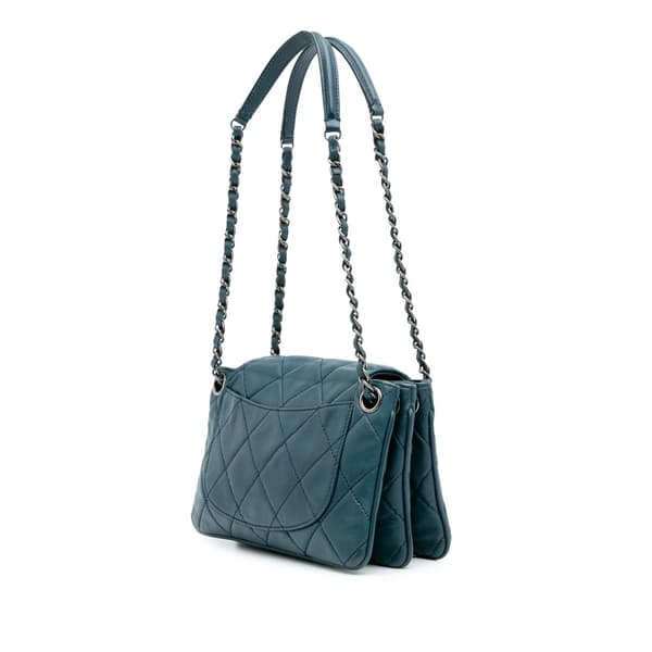 Pre-owned Chanel Quilted Lambskin Accordion Flap Blue