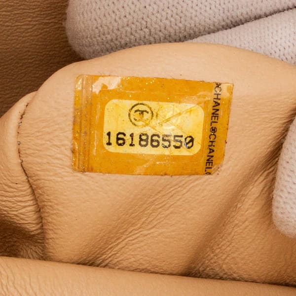 Pre-owned Chanel Jumbo Classic Caviar Double Flap Brown