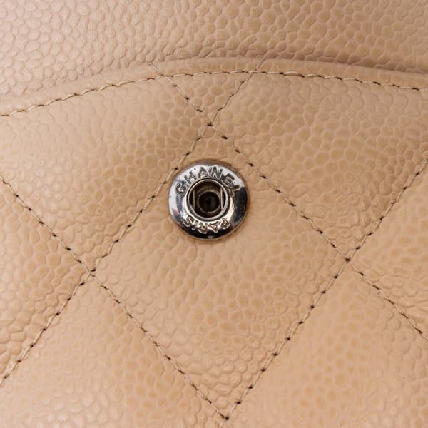 Pre-owned Chanel Jumbo Classic Caviar Double Flap Brown