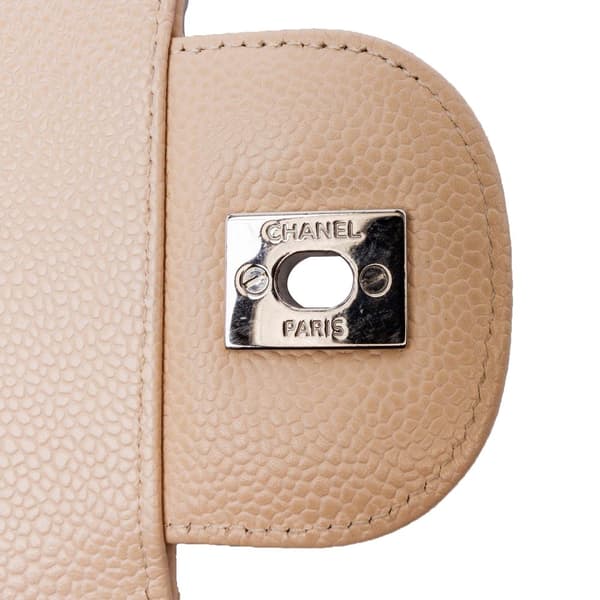 Pre-owned Chanel Jumbo Classic Caviar Double Flap Brown