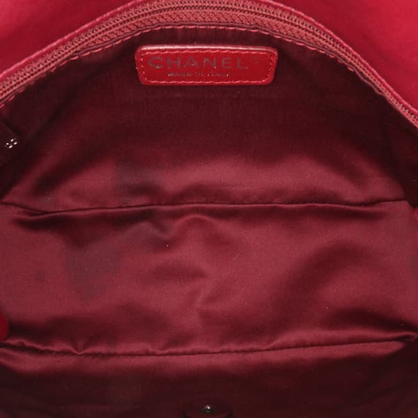Pre-owned Chanel Small Quilted Lambskin Beaded Single Flap Red