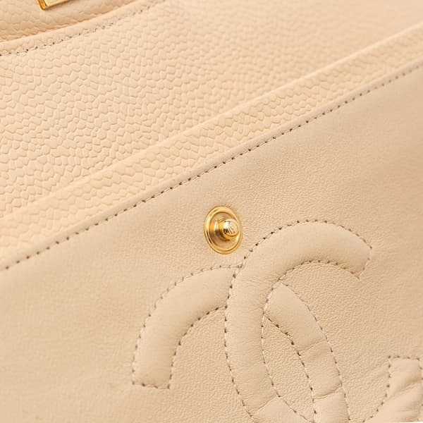 Pre-owned Chanel Medium Classic Caviar Double Flap Brown
