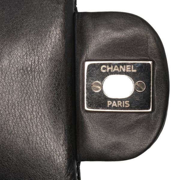 Pre-owned Chanel Medium Classic Patent Double Flap Black
