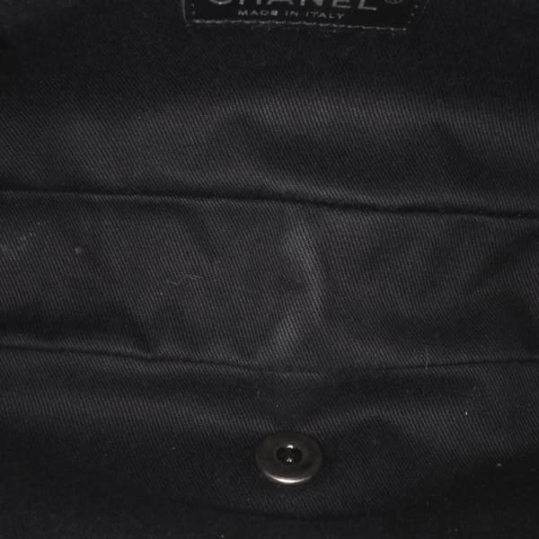 Pre-owned Chanel Medium Quilted Caviar Easy Flap Purple