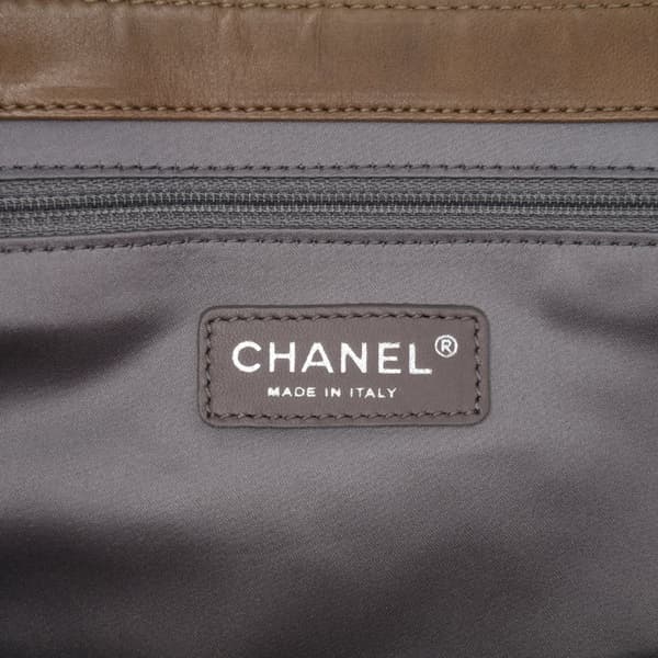 Pre-owned Chanel Jumbo Quilted Lambskin Coco Rain Flap Brown