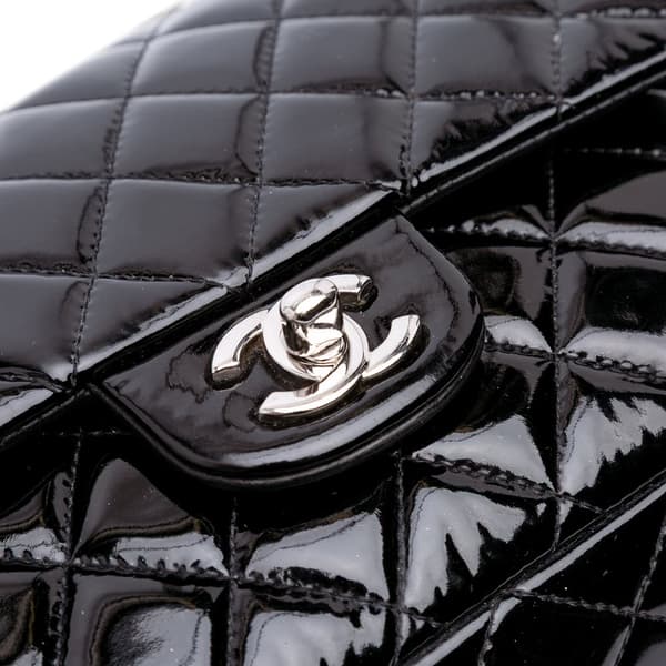 Pre-owned Chanel Medium Classic Patent Double Flap Black