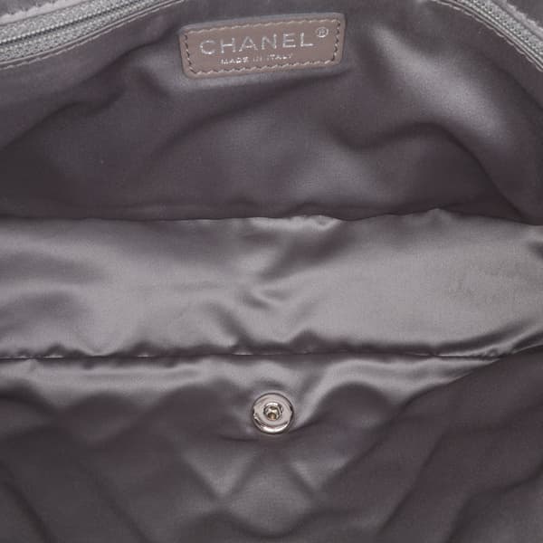 Pre-owned Chanel Jumbo Quilted Lambskin Coco Rain Flap Brown