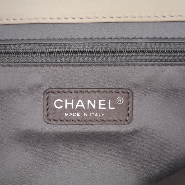 Pre-owned Chanel Jumbo Quilted Lambskin Coco Rain Flap Brown
