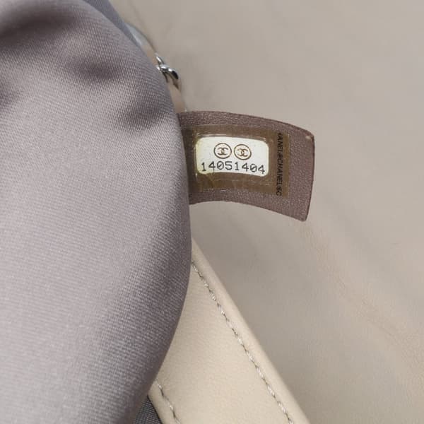 Pre-owned Chanel Jumbo Quilted Lambskin Coco Rain Flap Brown